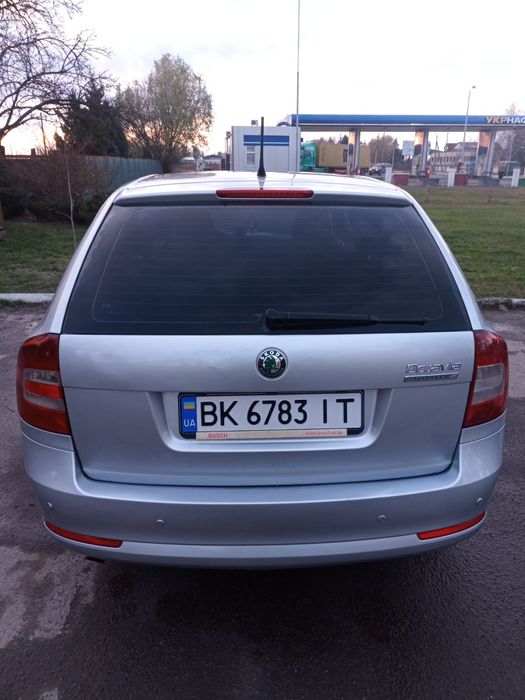 SKODA OCTAVIA A5 1,6диз. 2011рік Універсал.