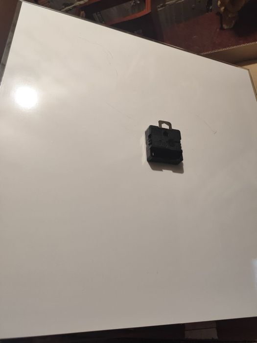 Годинник PragMart