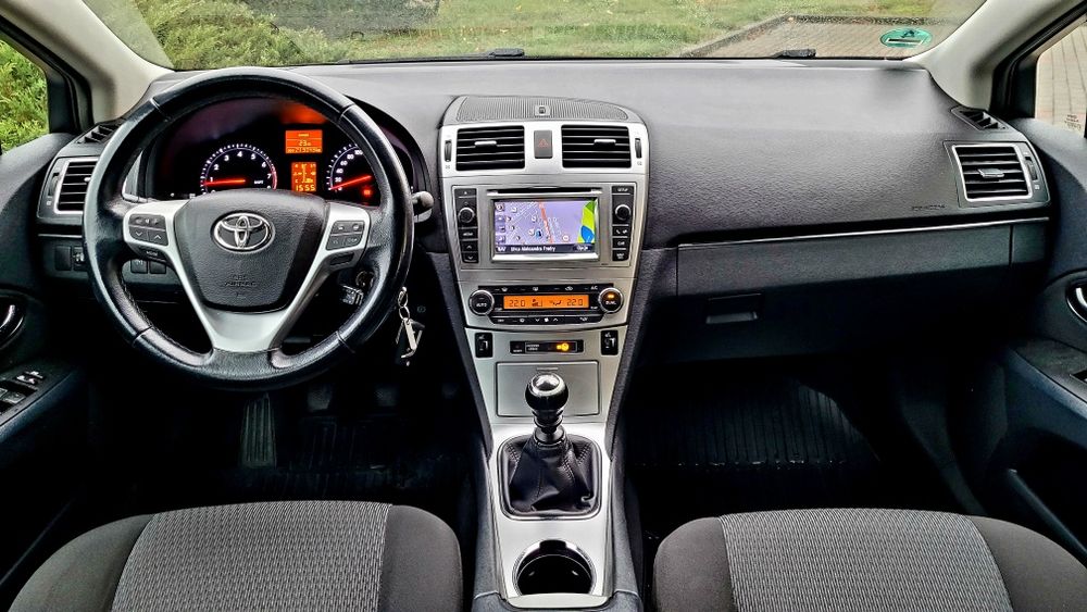JAK NOWA!!NIEzawodna Toyota Avensis Silnik 1.8 benzyna!Zamiana