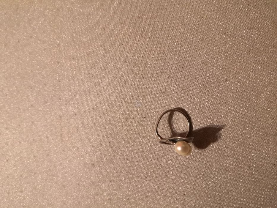 Pierścionek srebrny