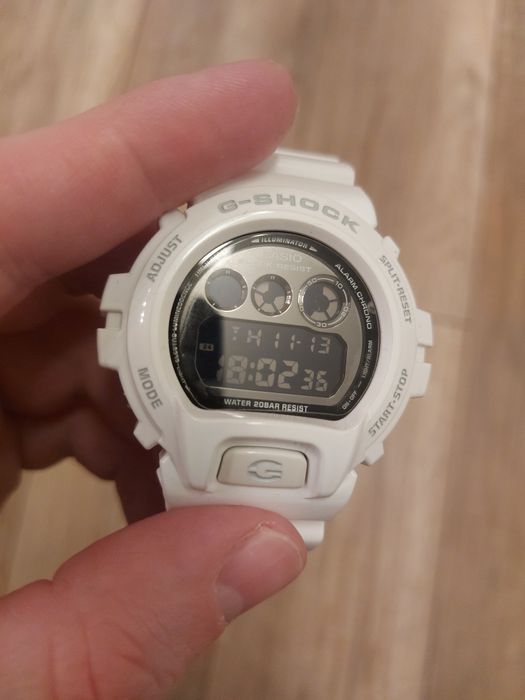 Casio G-Shock DW- 6900NB-7ER Eminem