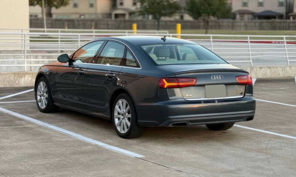 Audi A6      2016