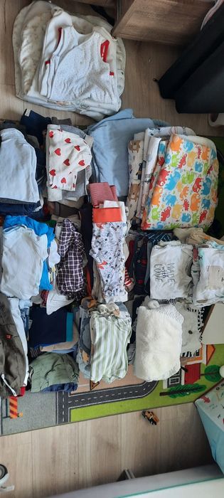 Paczka ubrań dla niemowlaka-chłopiec 62-68