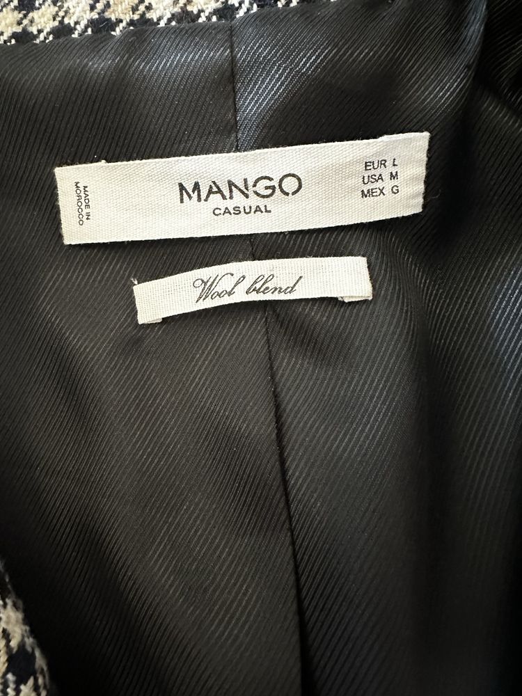 Пальто Mango