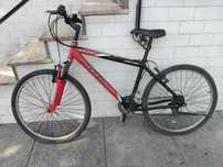 2 Bicicletas de Montanha como novas (Ler Descriçao)