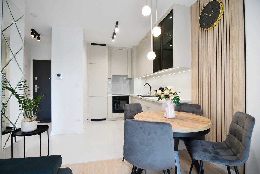 Osiedle Carpatia Nowe 2 pokoje wysoki standard 33 m2 parking komórka