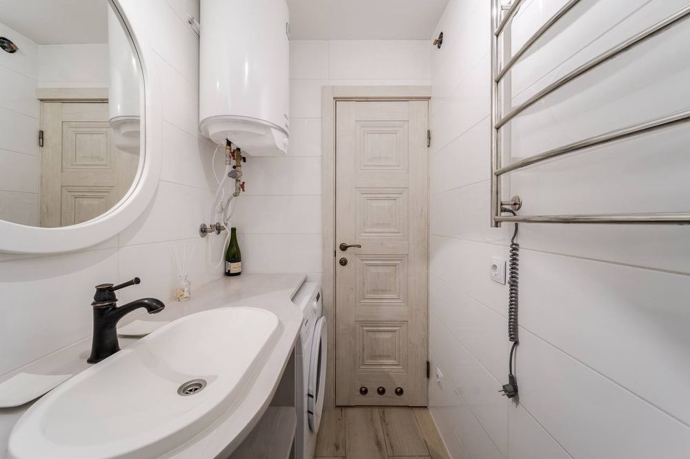 Центр міста! Оренда 2 кімн.квартири на пл.Міцкевича