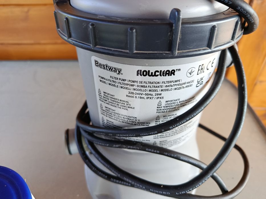 Pompka do basenu