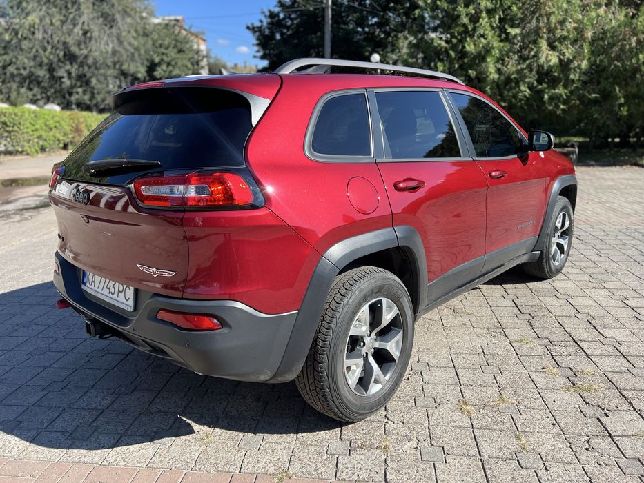 Jeep Cherokee KL 3.2 Trailhawk