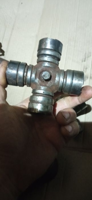 Хрестовину крестовина зіл газ рульовий наконечник тяга