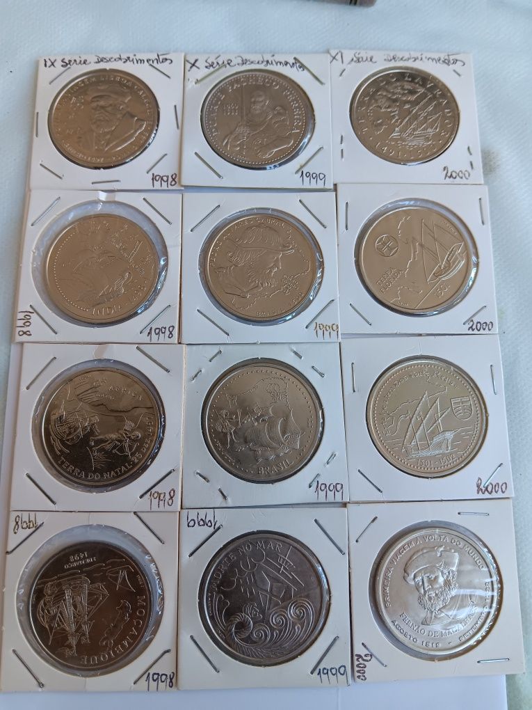 Colecção de 44 moedas completa dos Descobrimentos.