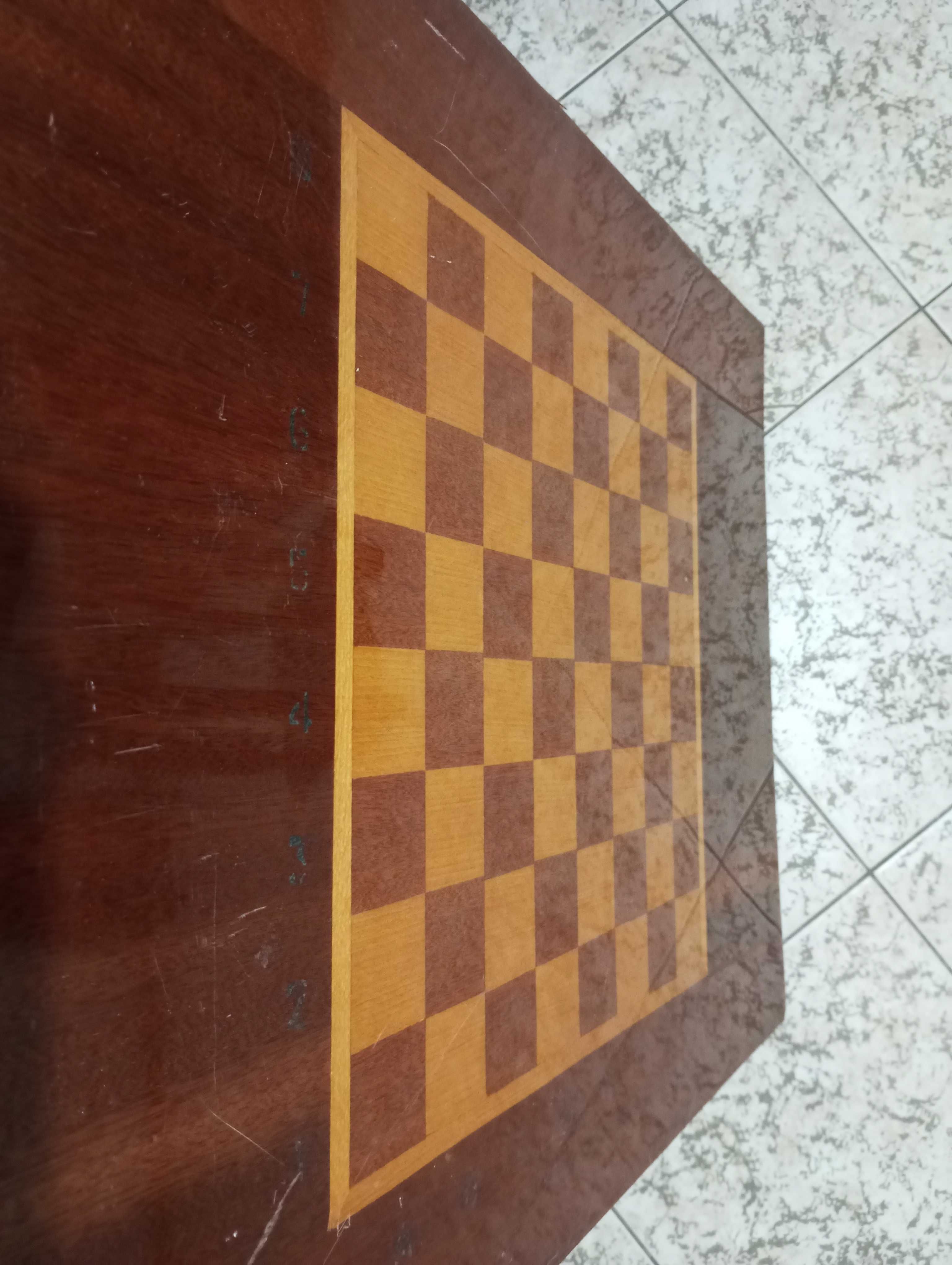 Столешница с шахматной доской. Орех дерево СССР 60*80 см