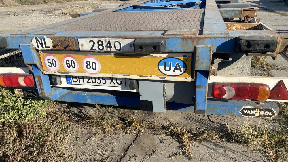 Напівпричіп контейнеровоз