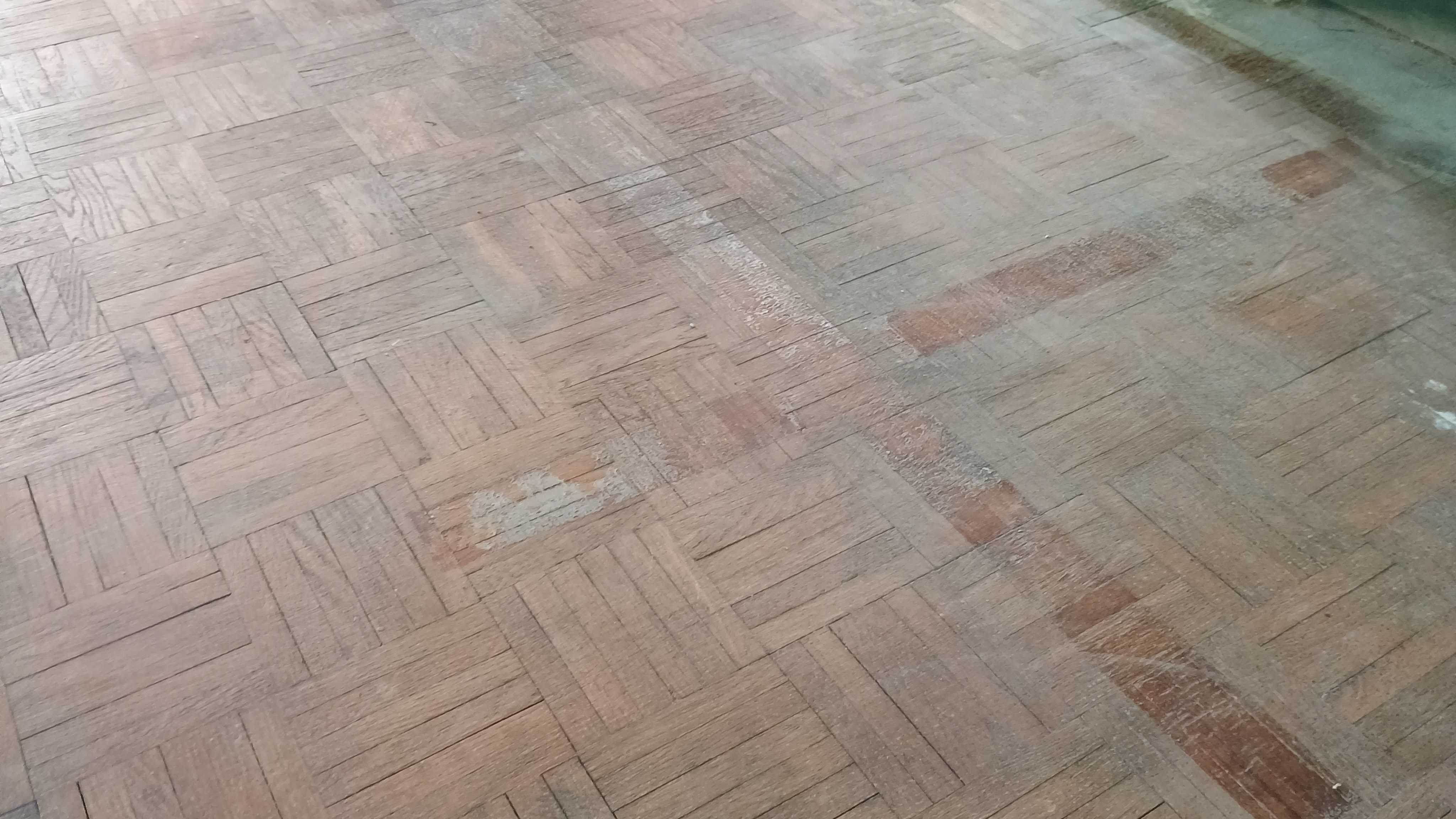 Drewniana mozaika podłogowa, ok 50 m2