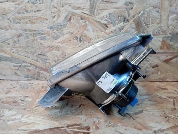 Farol nevoeiro frente direito CITROËN XSara (N1)