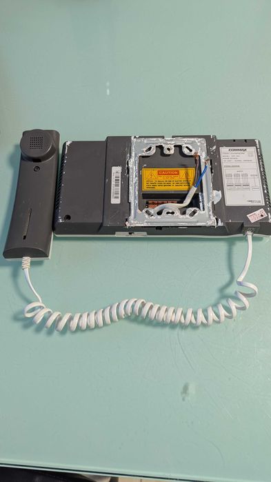 Цветной видеодомофон Commax CDV-35A