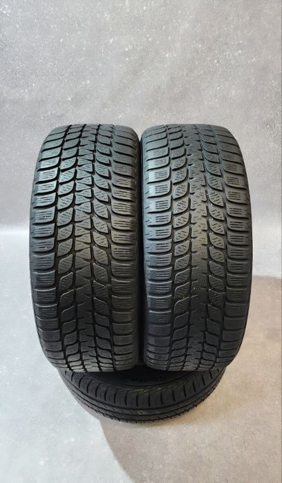 205.55.16 Bridgestone Blizzak LM25 2шт