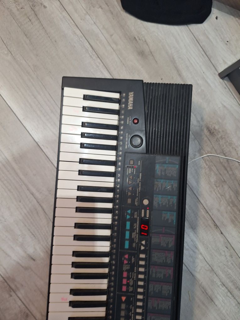 Organy Yamaha używane