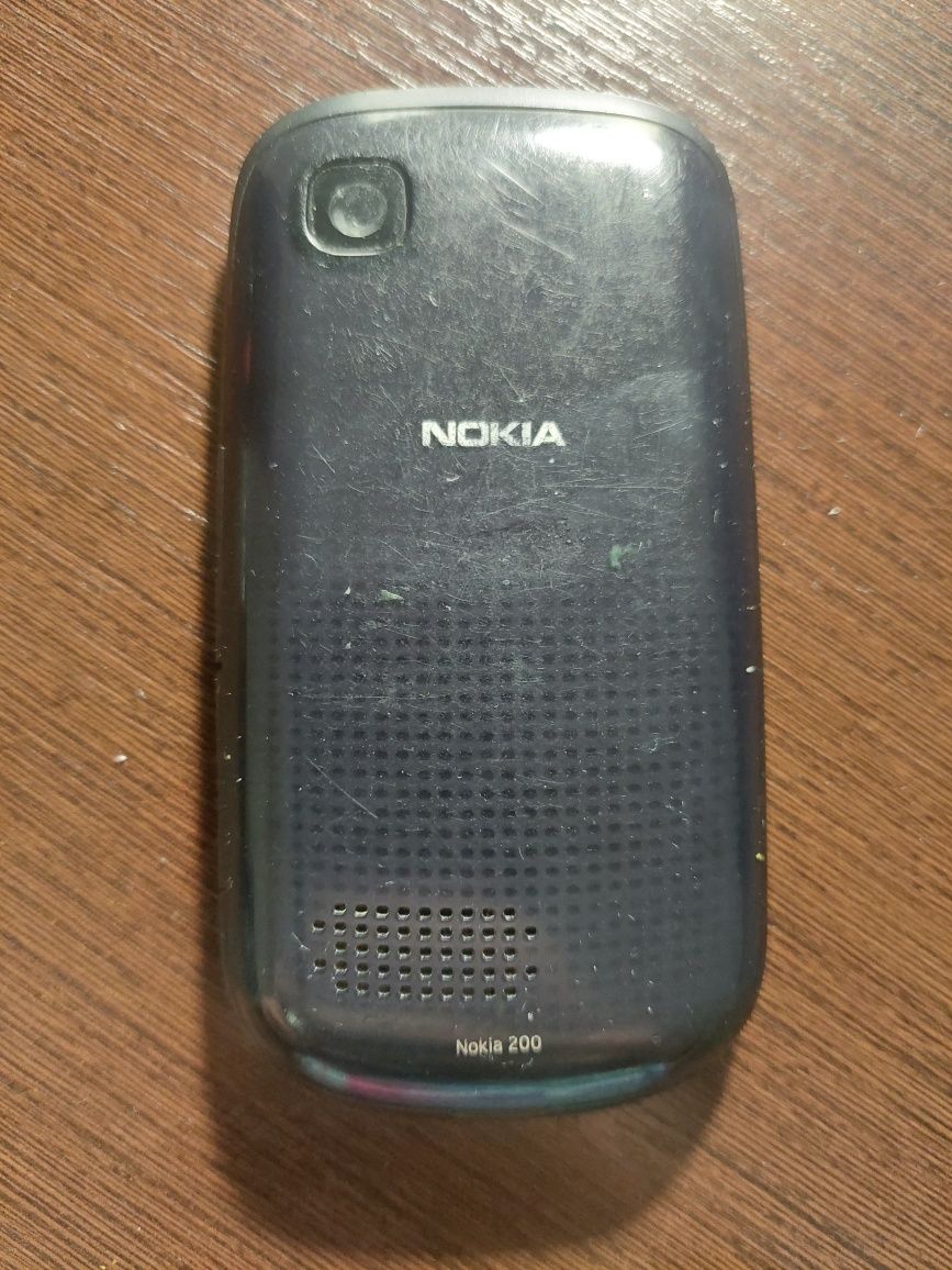 Продам Nokia 200