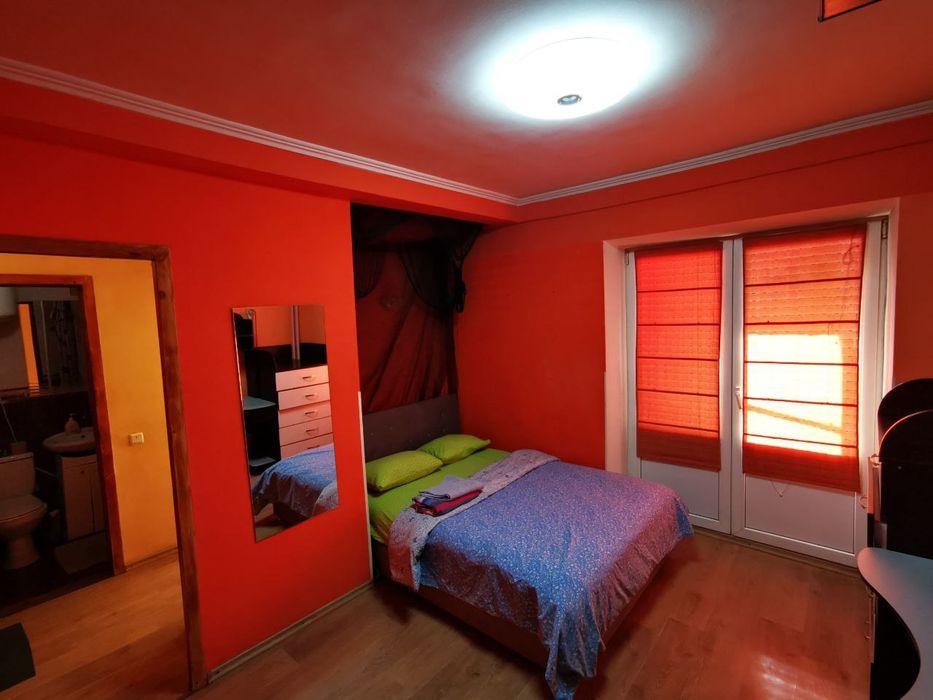 Подобово квартира Севастопольська площа Максима Кривоноса Лобановськог