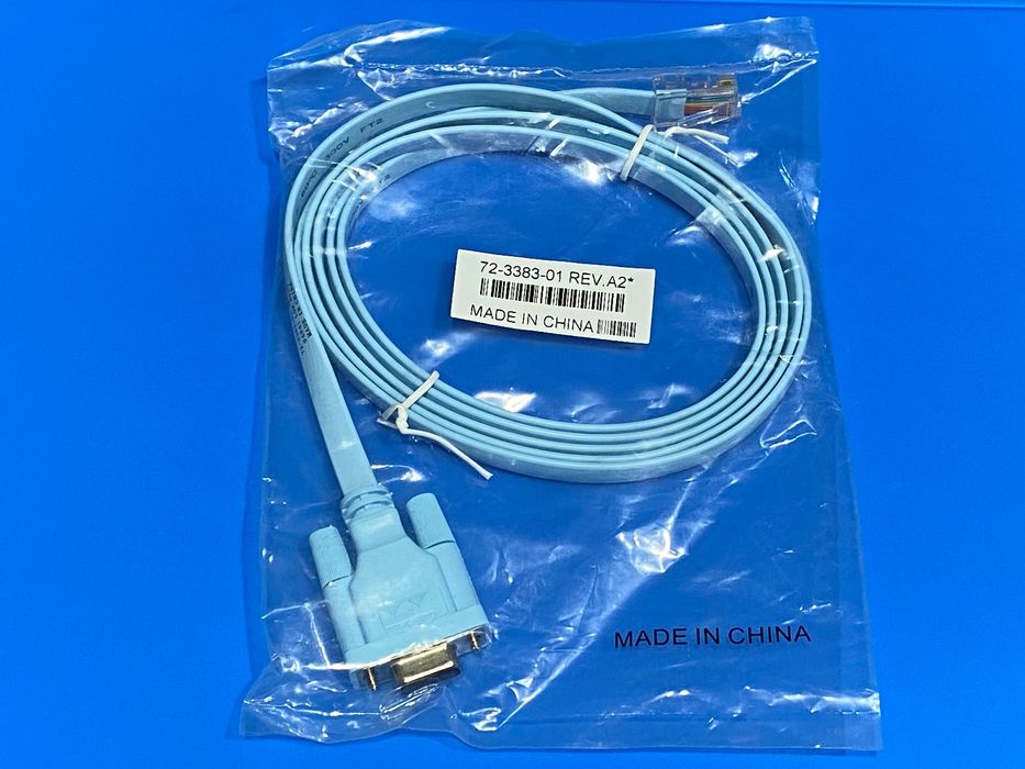 Консольний кабель Cisco RJ45 DB9 RS232 72-3383-01 rev.0 1 2