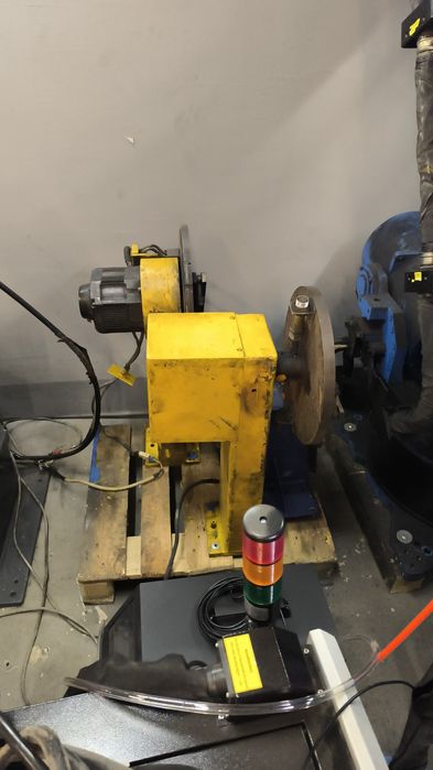 YASKAWA MOTOMAN Robot przemysłowy spawalniczy Pozycjoner Obrotnik