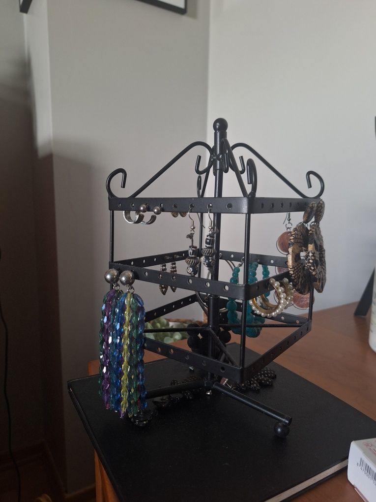 Suporte jóias  preto