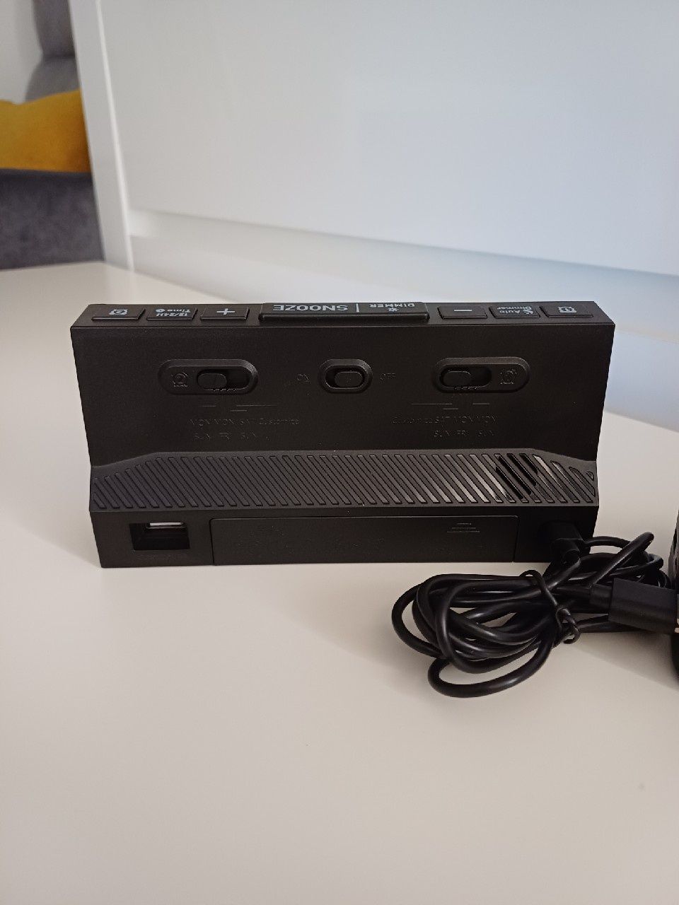Nowoczesny Cyfrowy Podwójny Budzik LED 12/24 USB