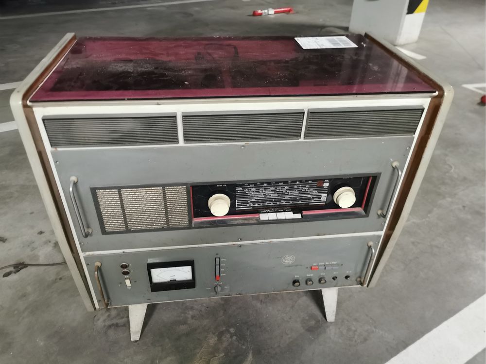 Radiola 100 W typ ZDZ 100/5 z 1972r