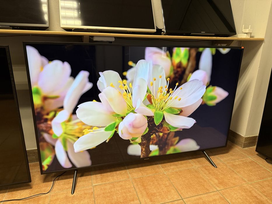 Телевізор Samsung 75 дюймів ,Tizen ,2020 рік