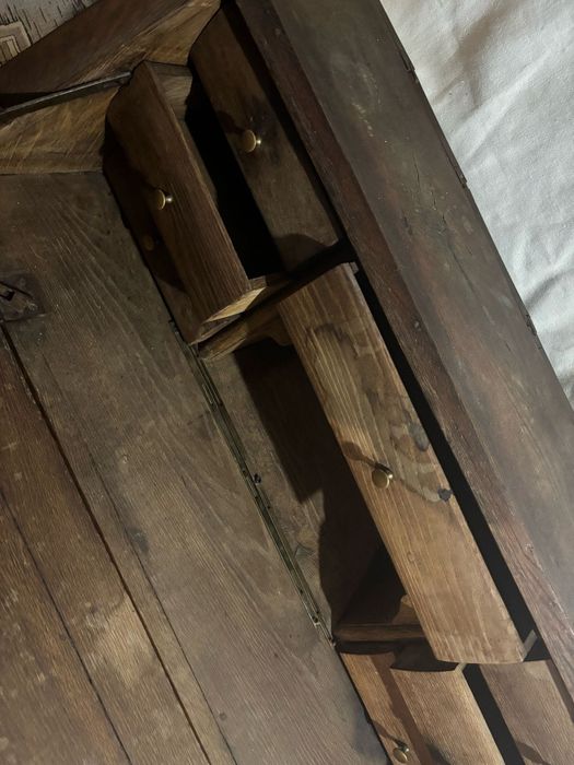 Stary dębowy sekretarzyk  80 lata