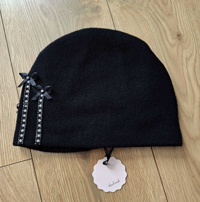 Czarna czapka COVIA-018 WILLI Hats Heaven