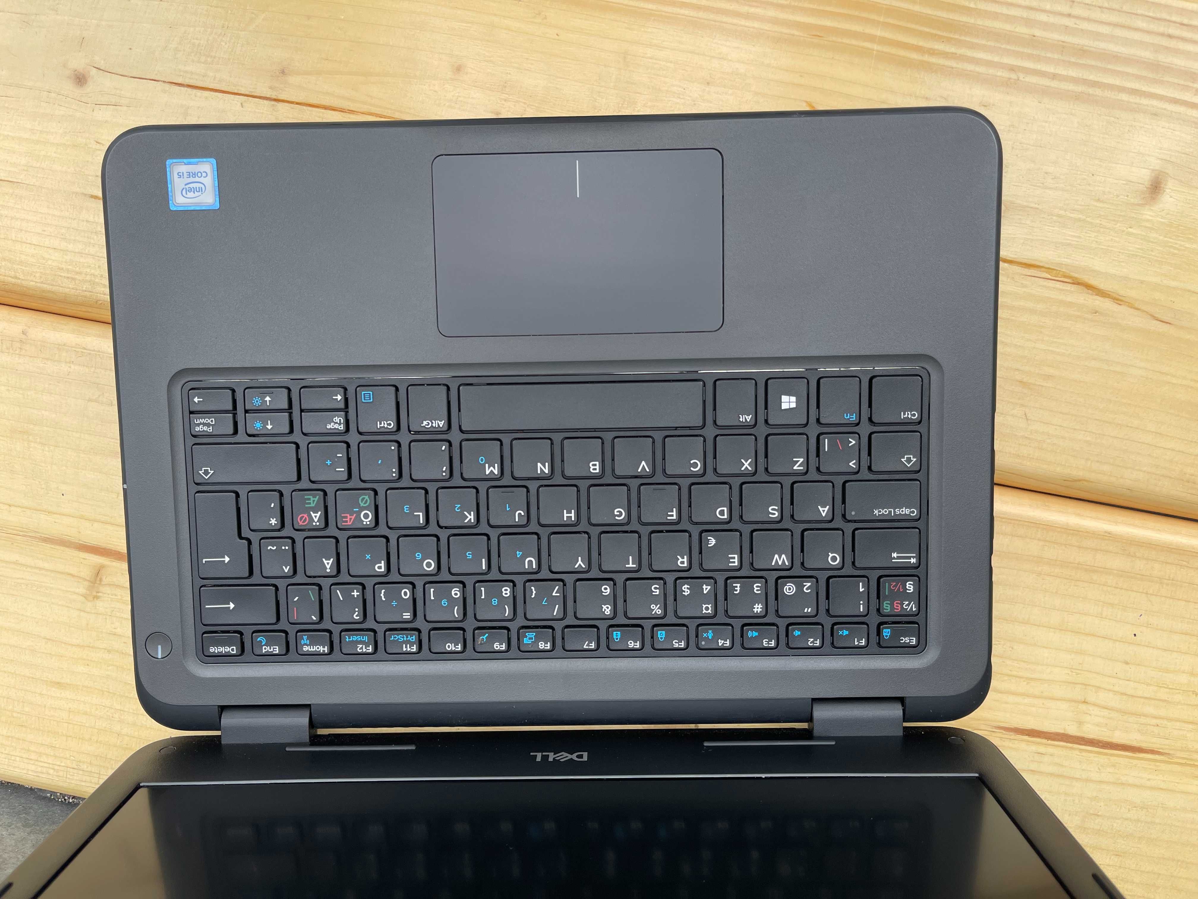 Ноутбук Dell Latitude 3310/i5-8265U/16Gb/256Gb/13.3"/HD/Гарантія