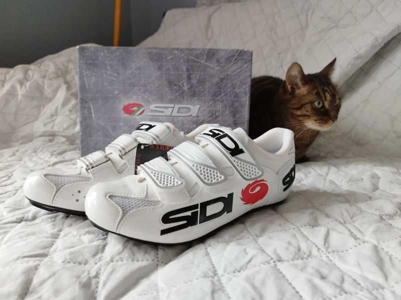 Nowe buty rowerowe SIDI Logo rozmiar 39 (24,5cm)