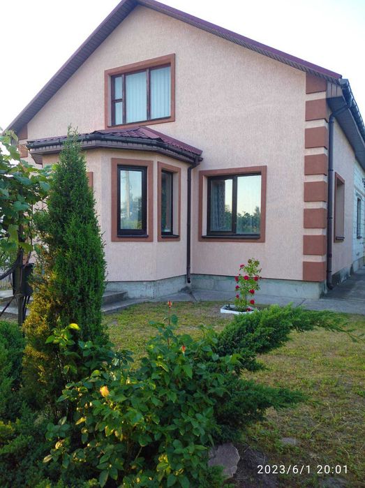 Продаж новозбудованого будинку м. Березань, Київська обл., 88 м2