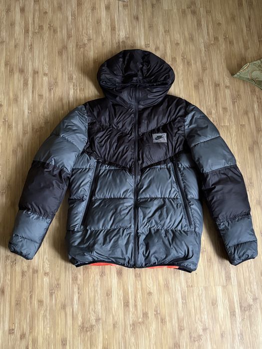 Пуховик Nike Storm-Fit