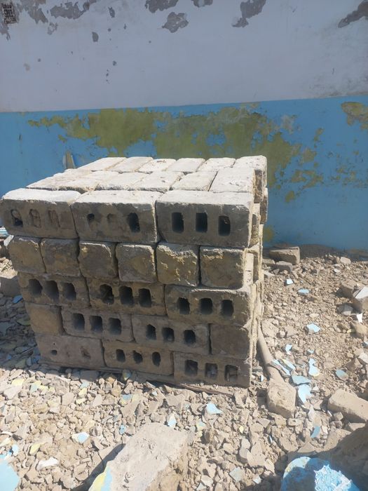 Продам шлакоблок 40х20х20,  40х20х10