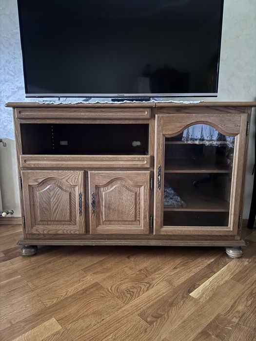 Тумба під телевізор