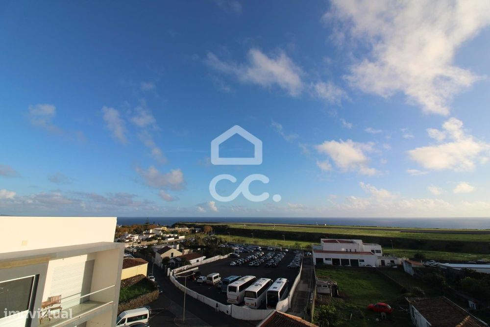 Apartamento com 2 Quartos - Santa Clara - Ponta Delgada