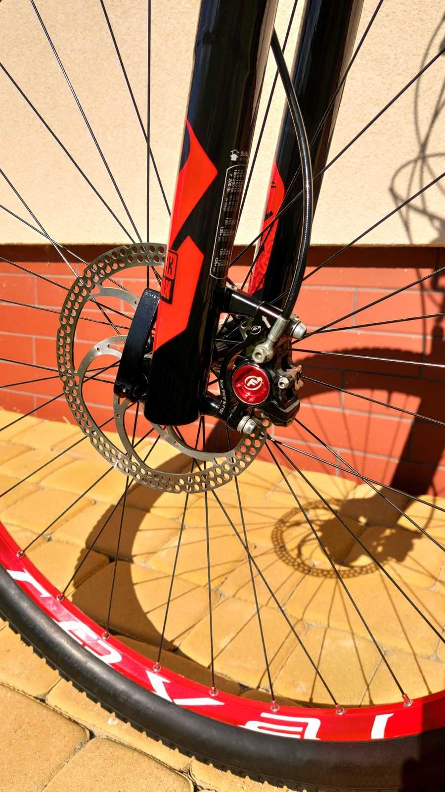 FABRYCZNY Specialized Epic Expert Carbon 29 SID BRAIN Roval Formula R1