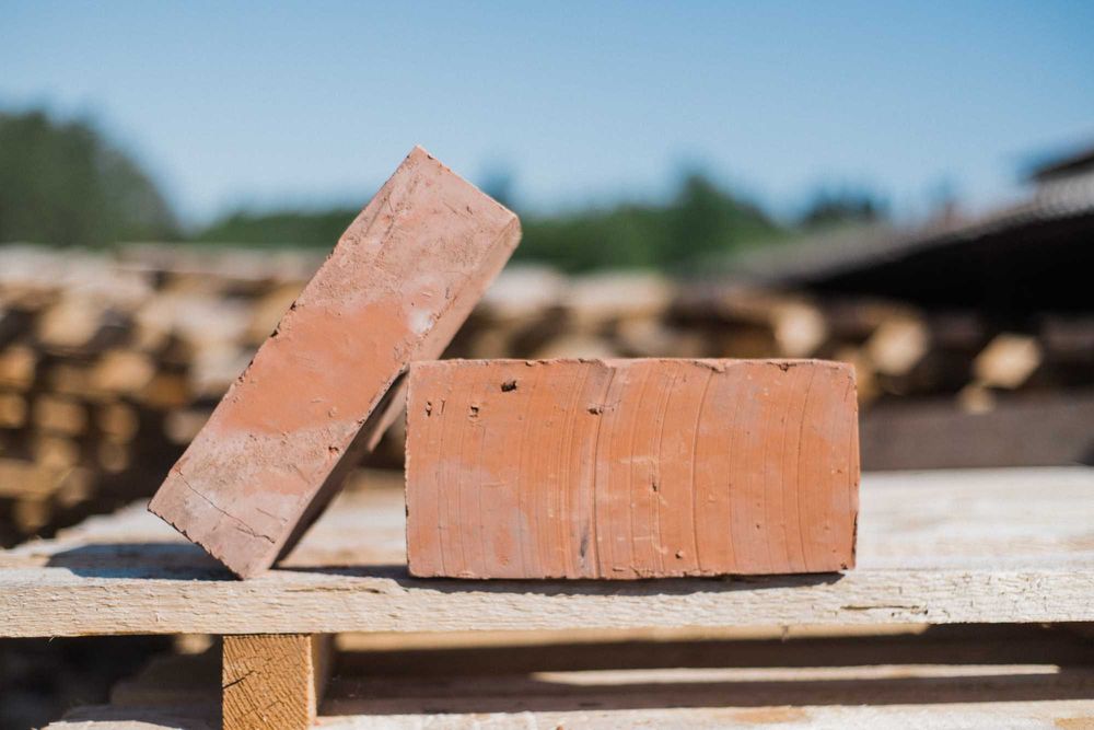 Цегла повнотіла одинарна від виробника