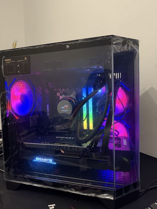 komputer RTX 3070TI | Ryzen 5 5600 | 16gb | 1TB ssd | B550 Wi Fi