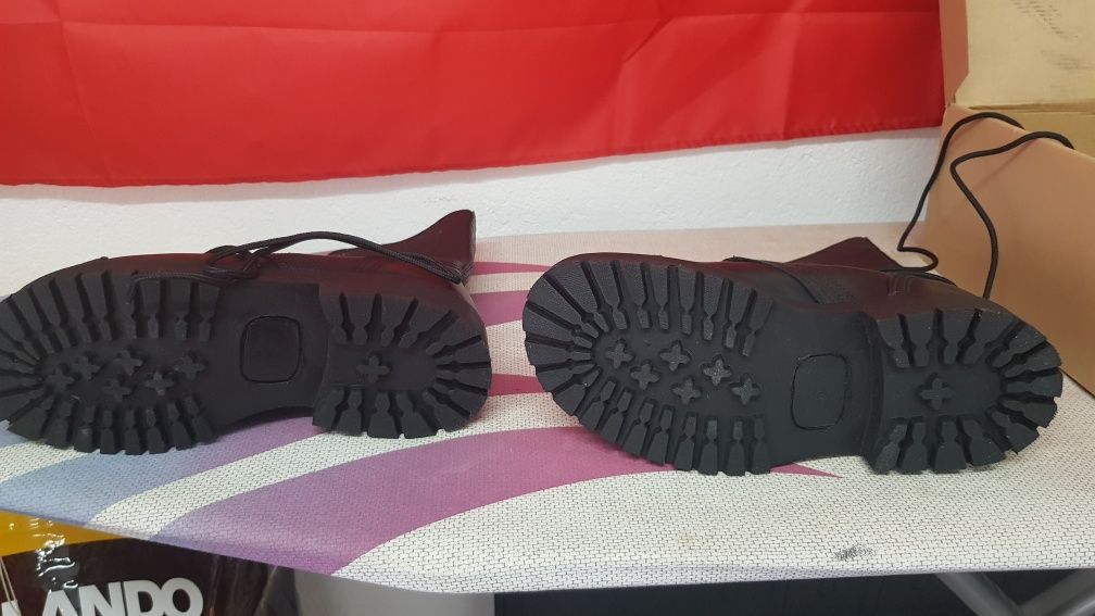 Botas militares AT 38/39 NOVAS