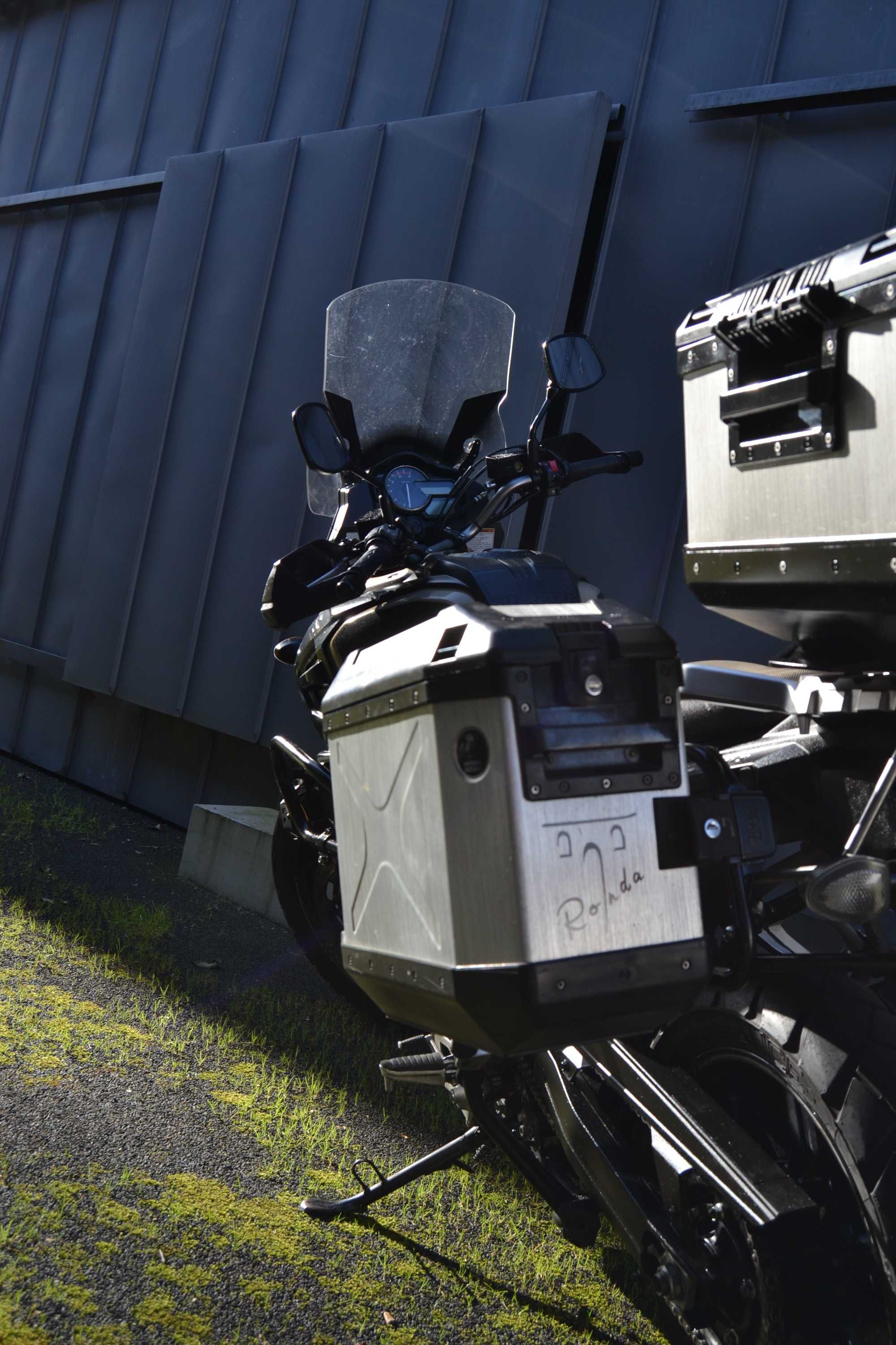 Suzuki V Strom 1000