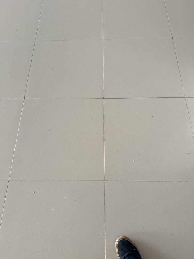 Oddam plytki z demontazu 300m2