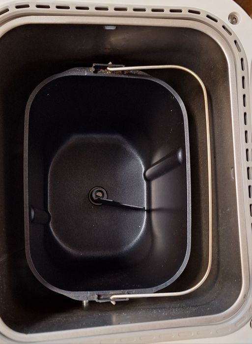 Продам хлібопічку Panasonic  SD-R2520