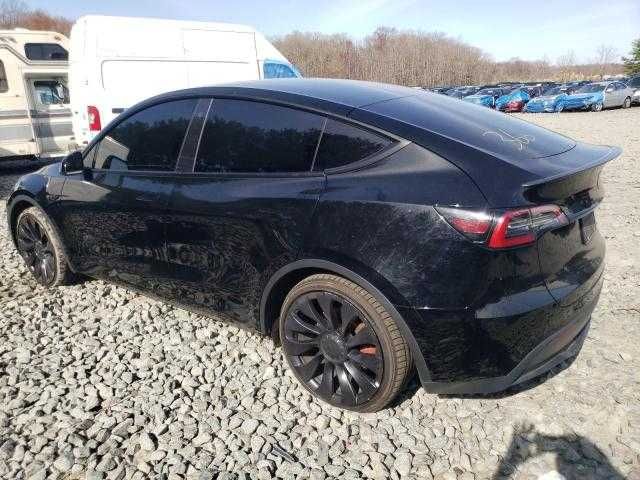 Tesla Model Y 2022 +