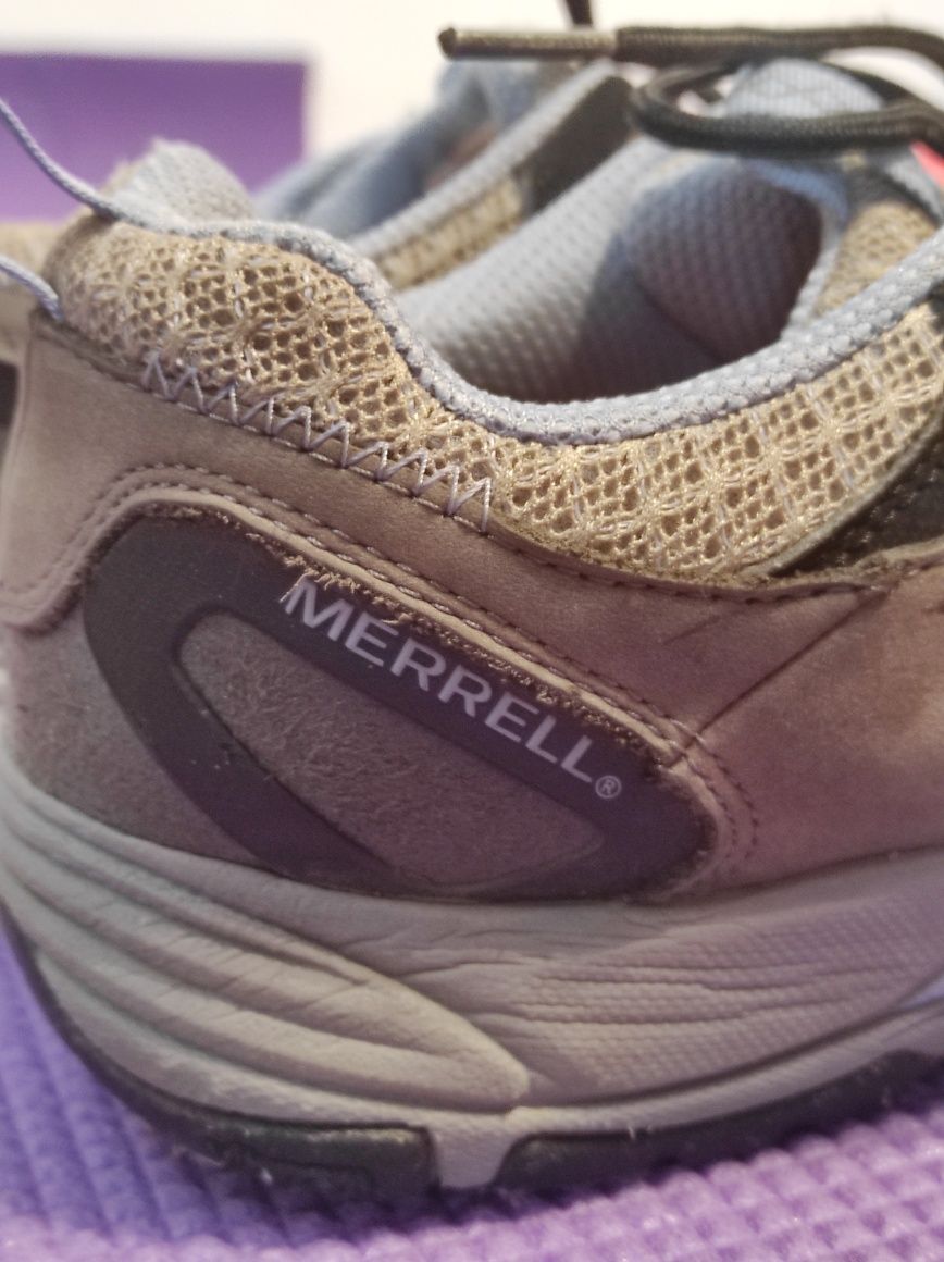 Кроссовки Merrell