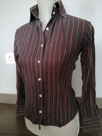 Blusa/ camisa 100% algodão, tecido grosso, botões madrepérola XS