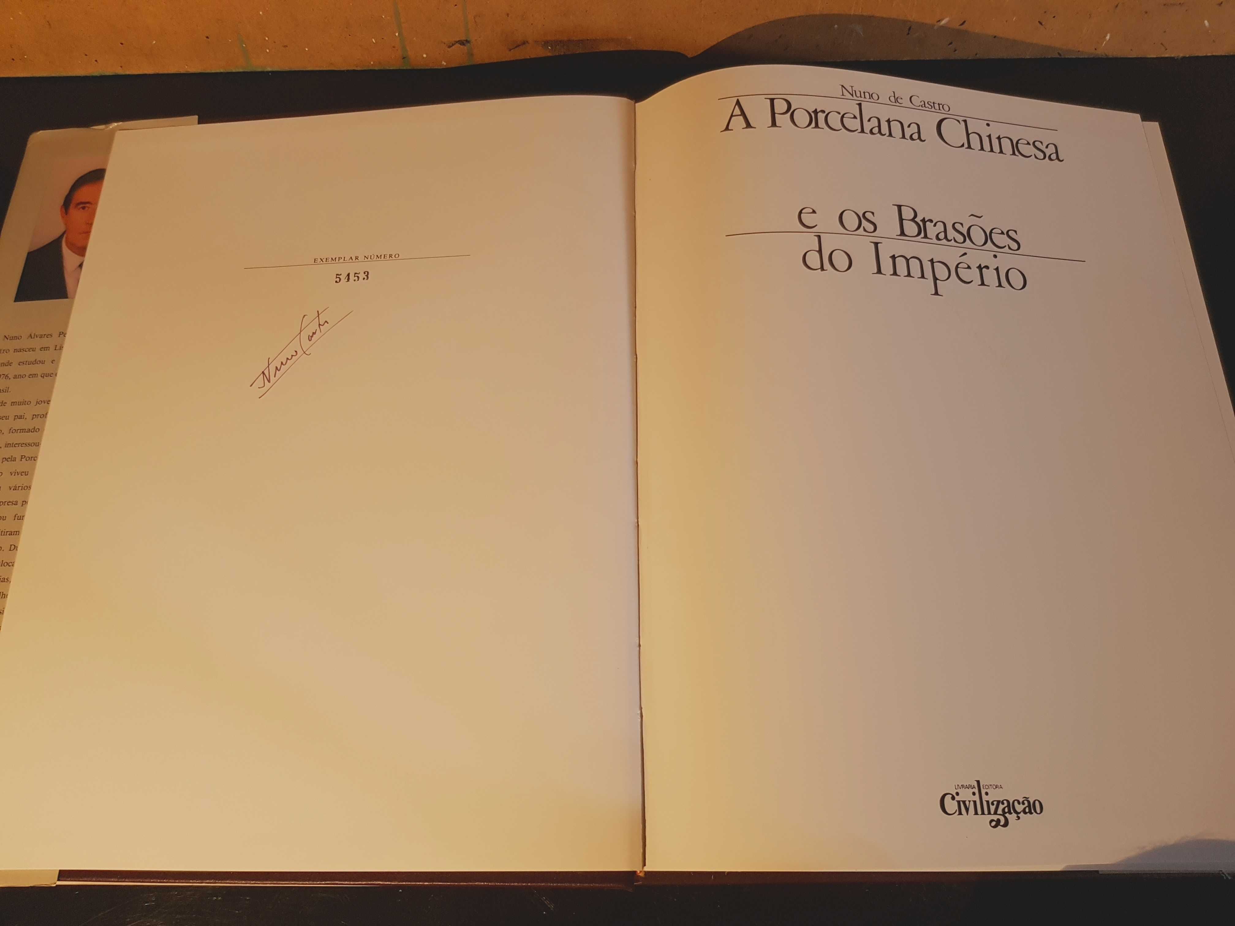 [Assinado/Numerado] Porcelana Chinesa E Os Brasões Do Império